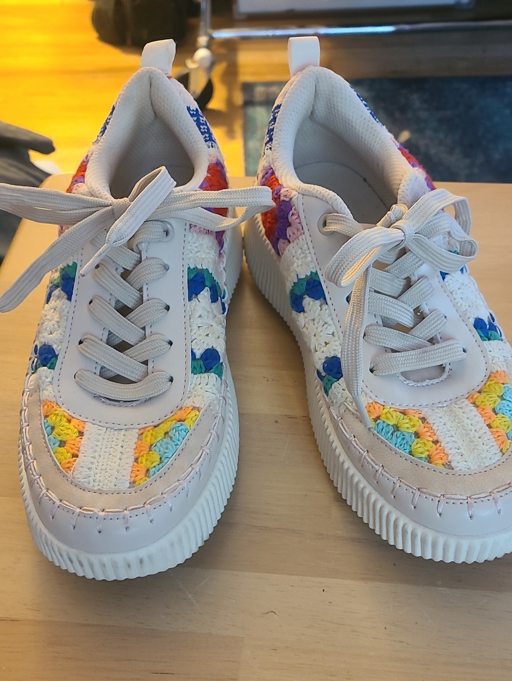 LUCKY STEP Women’s Crochet-Accent White Platform Sneakers with Rainbow Detail